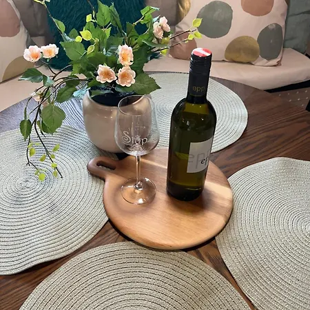 Charme Du Vin Apartament Strachotice